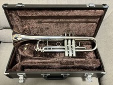 YAMAHA YTR-8335UGS Xeno