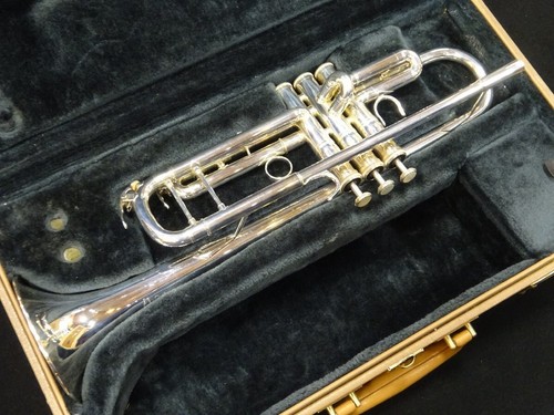 Yamaha xeno ytr8335ugs trumpet - yamaha,